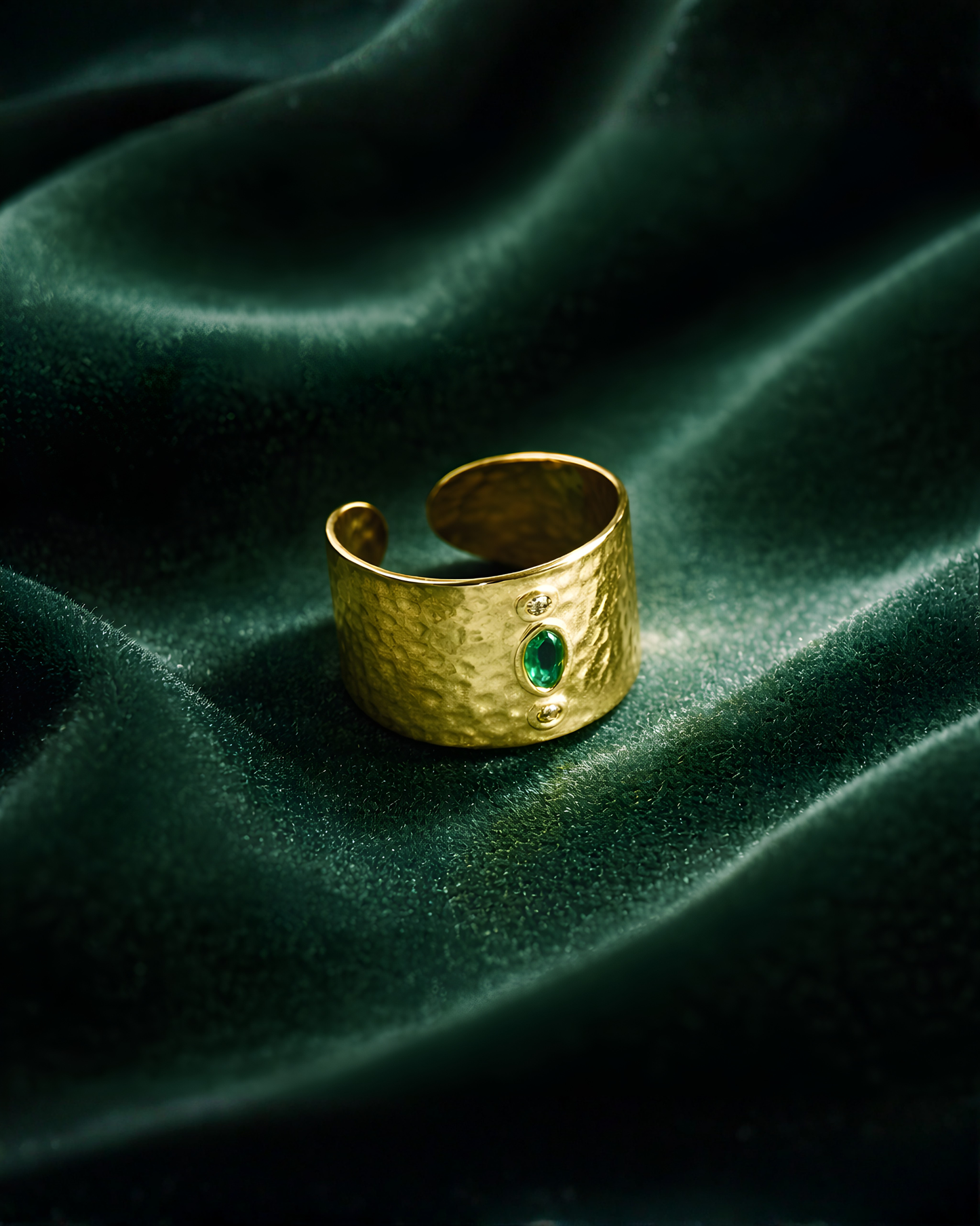 Wide Gold Ring with Emerald